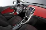 Opel Astra 5-Door 2009 года